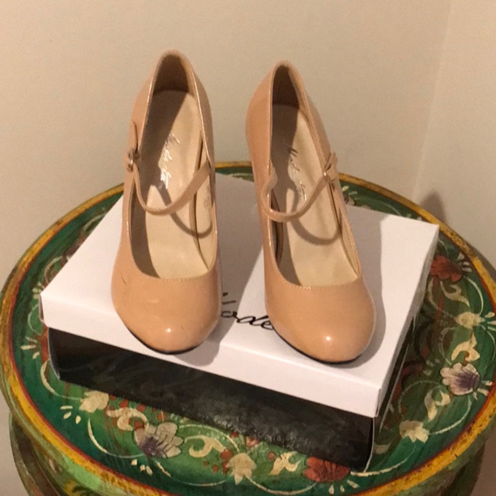 Modesta Blush color Heels